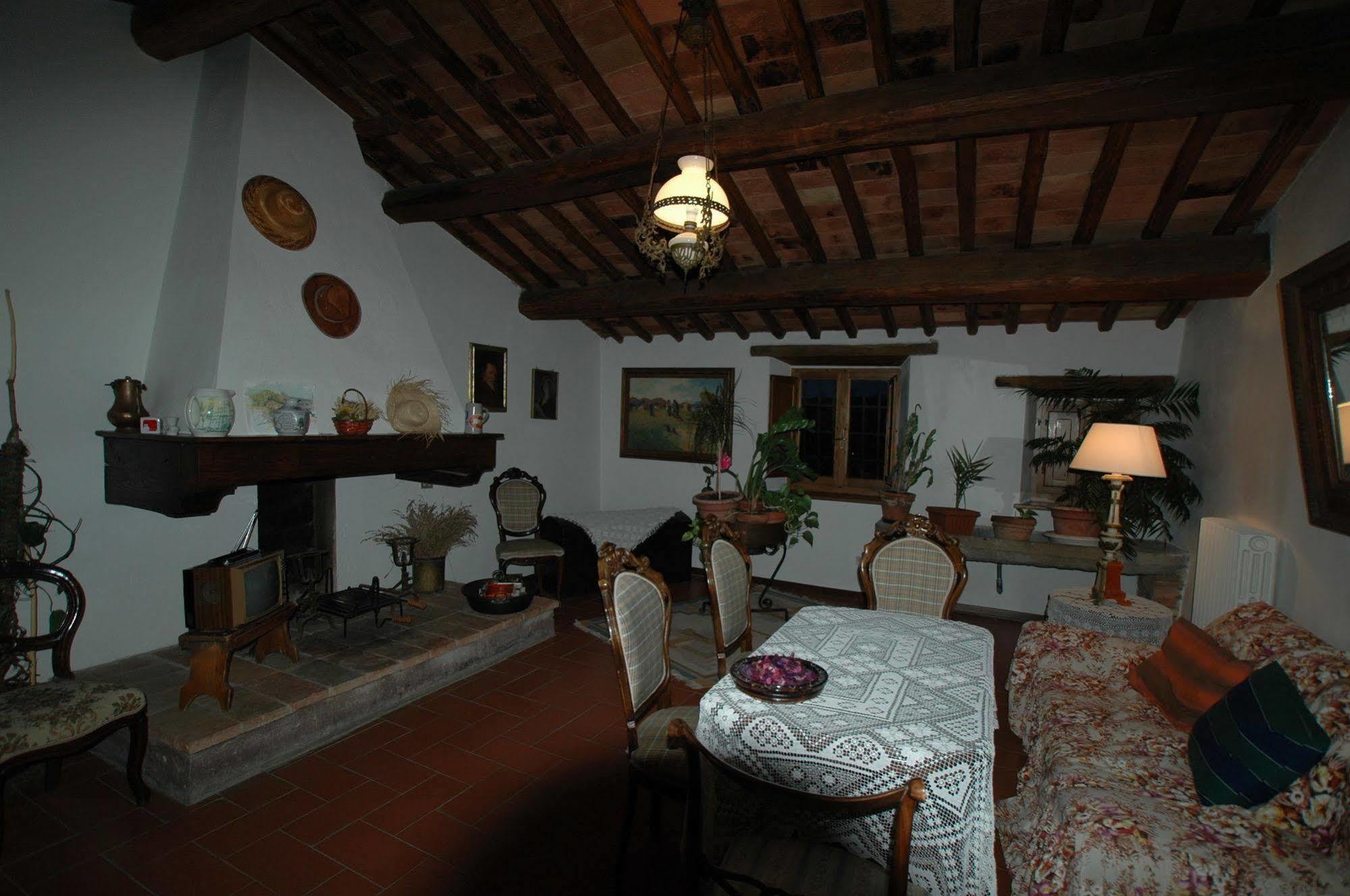 Albergo Il Colombaio Кастелина ин Кианти Екстериор снимка