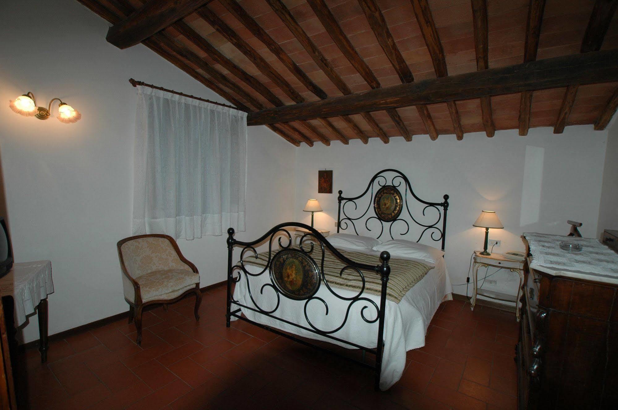 Albergo Il Colombaio Кастелина ин Кианти Екстериор снимка